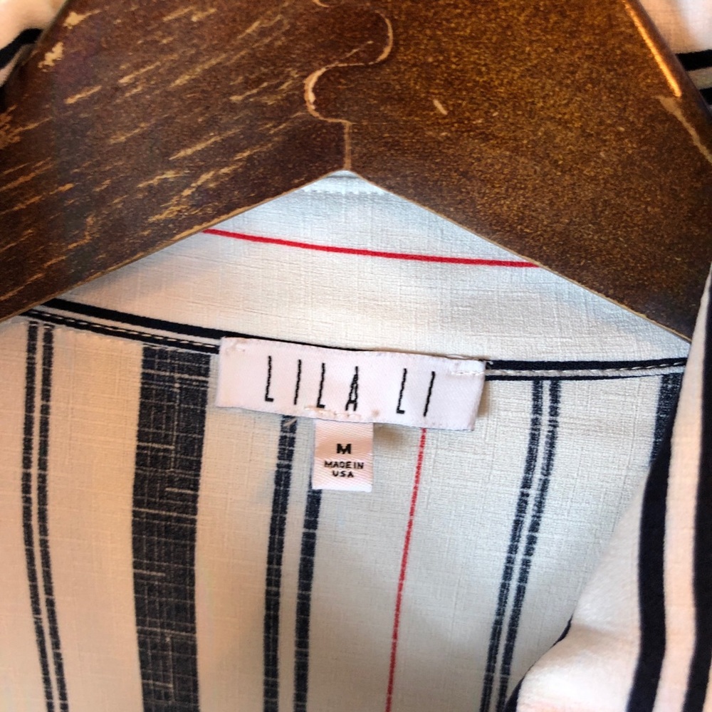 Lila Li || Striped Button Blouse - Picture 4 of 8